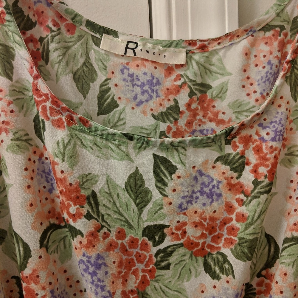 Flowery Tank Top - Picture 3 of 5